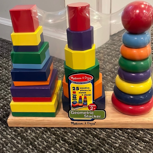 Melissa & Doug Other - Melissa and Doug Geometric stacker